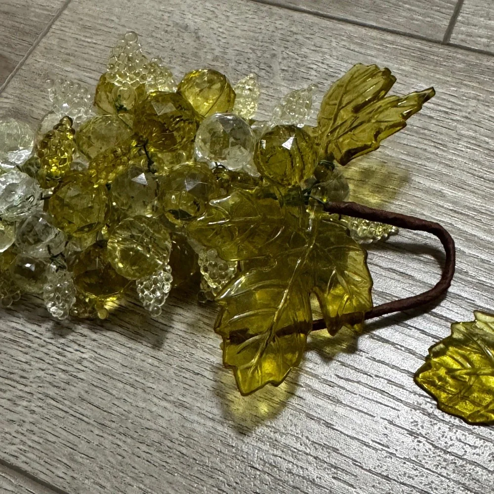 Vintage Green lucite Faceted‎ Acrylic Grape Clusters MCM Decor Set of 2